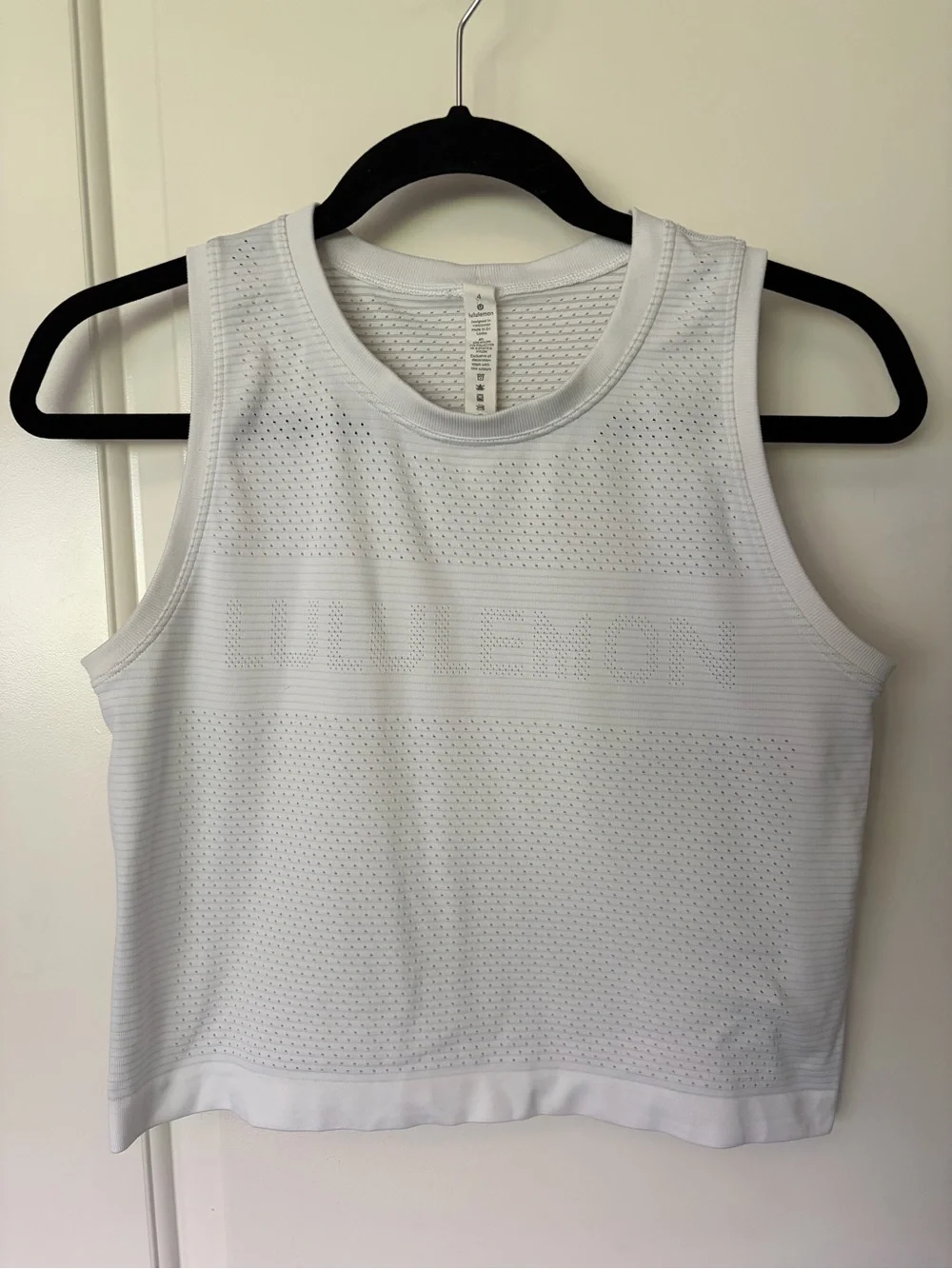 lululemon White Perforated Crew Neck Training crop top